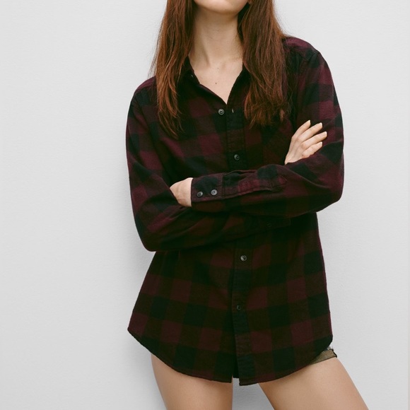 Aritzia Tna Brisco Plaid Flannel - Picture 3 of 4